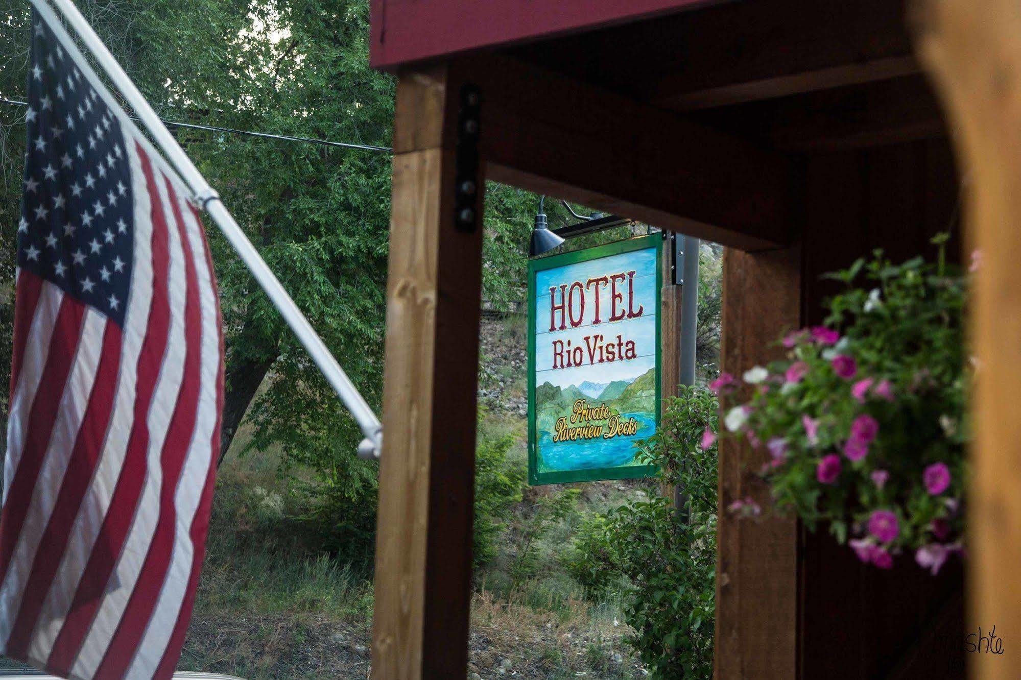 Hotel Rio Vista Winthrop Exterior photo